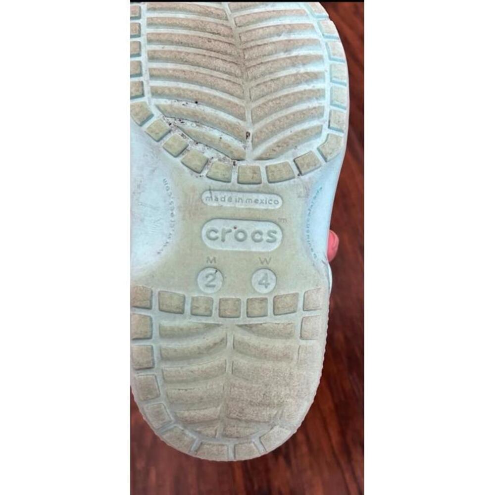 Crocs - Picture 6 of 6